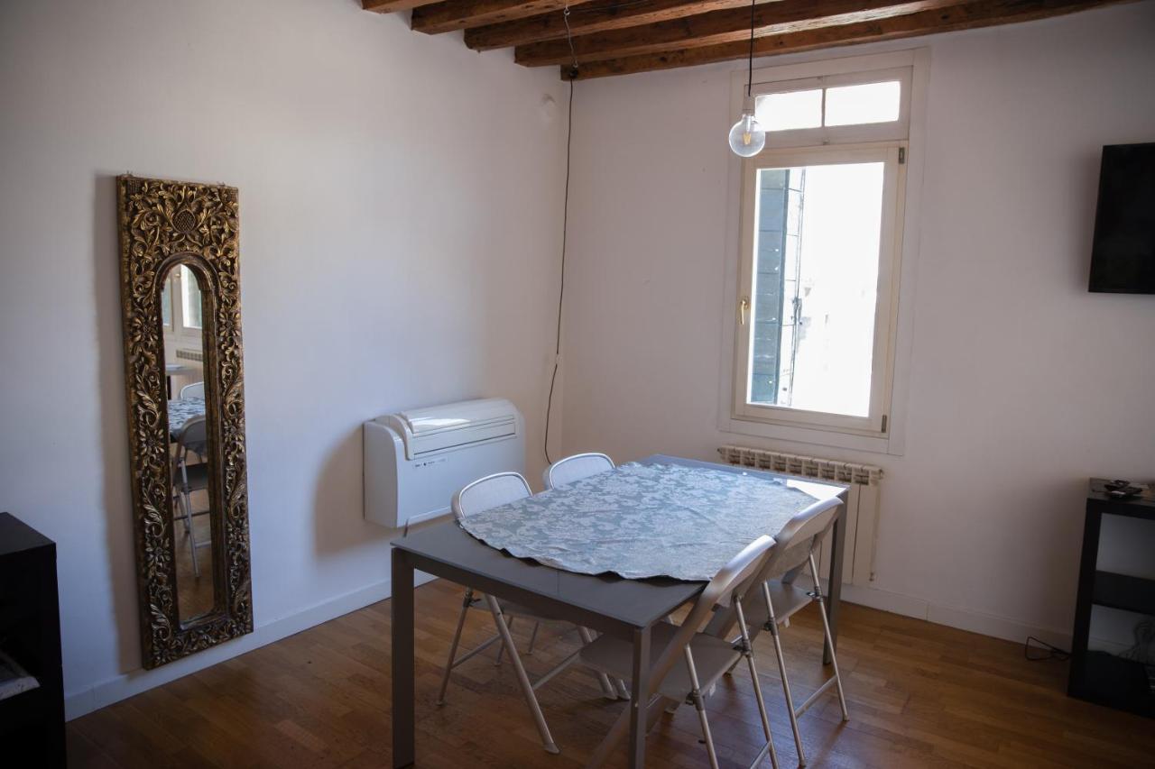 San Maurizio Apartment Венеція Екстер'єр фото